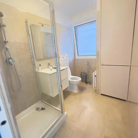 Two Bedrooms, Sea View, Parking Next Monaco Appartamento